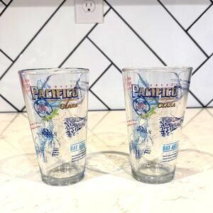 Pacifico Clara Cerveza 16 oz Pint Beer Glass Columbus set of 2 bar cart manly